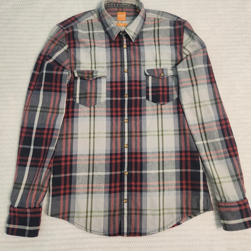 Hugo Boss orange slim fit Size S Men’s Long Sleeve Snap